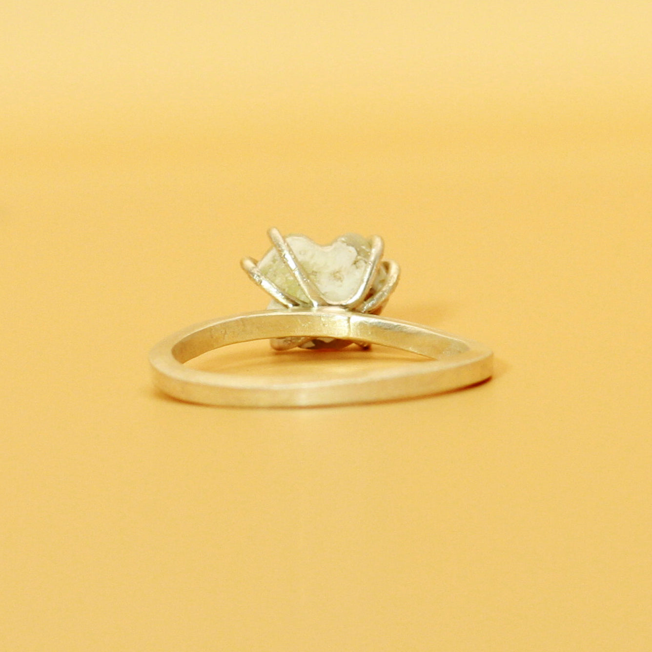 Opal ring - The Forbidden Apple