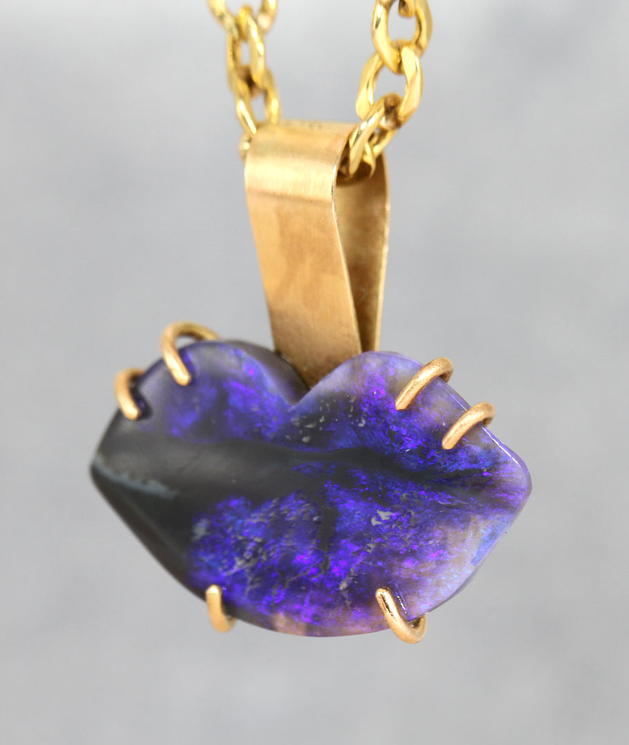 Blue Lips Black Crystal Opal solid gold pendant