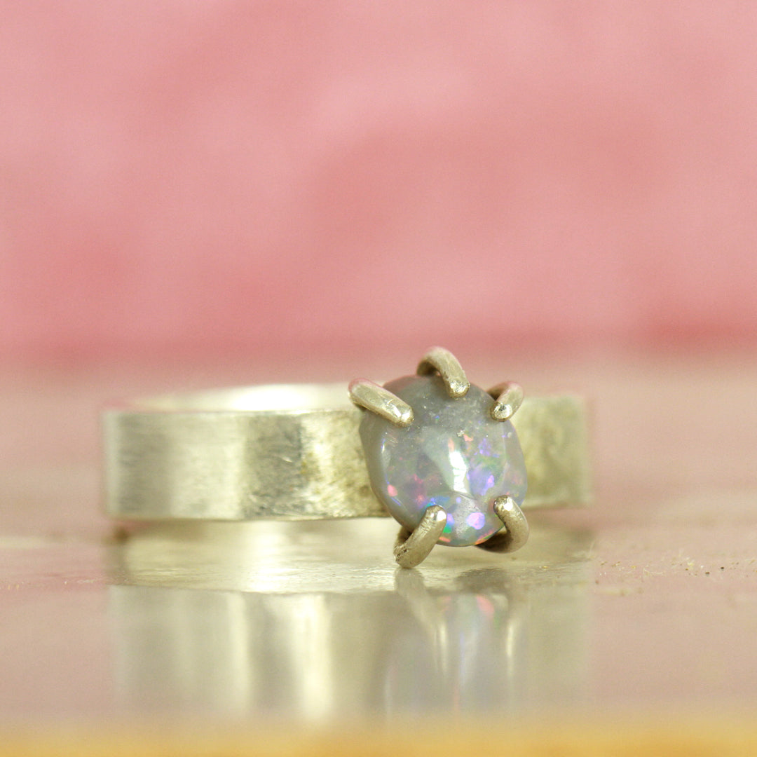 Opal ring - Rainbow Sparkle Dust