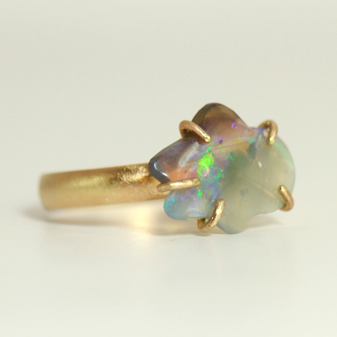 Lady Shark (Doo-doo-do-do 🎶🎼🎵) Opal ring