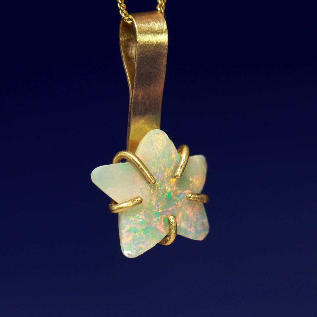 STAR opal pendant - Dancing with the Star