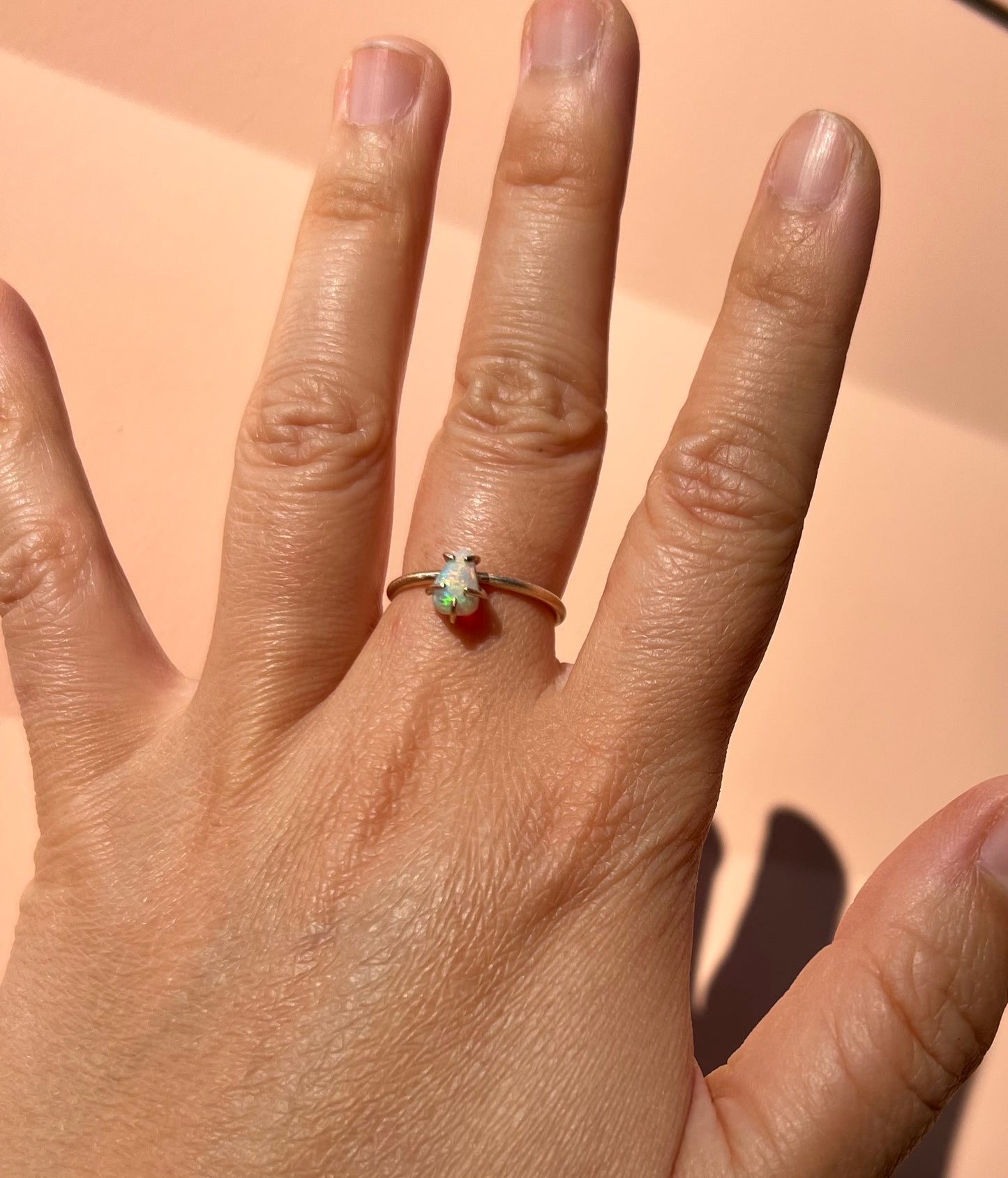 The 𝒫𝒶𝓈𝓉ℯ𝓁 𝐃𝐫𝐢𝐛𝐛𝐥𝐞𝐭 Opal ring (Solid 9ct GOLD)