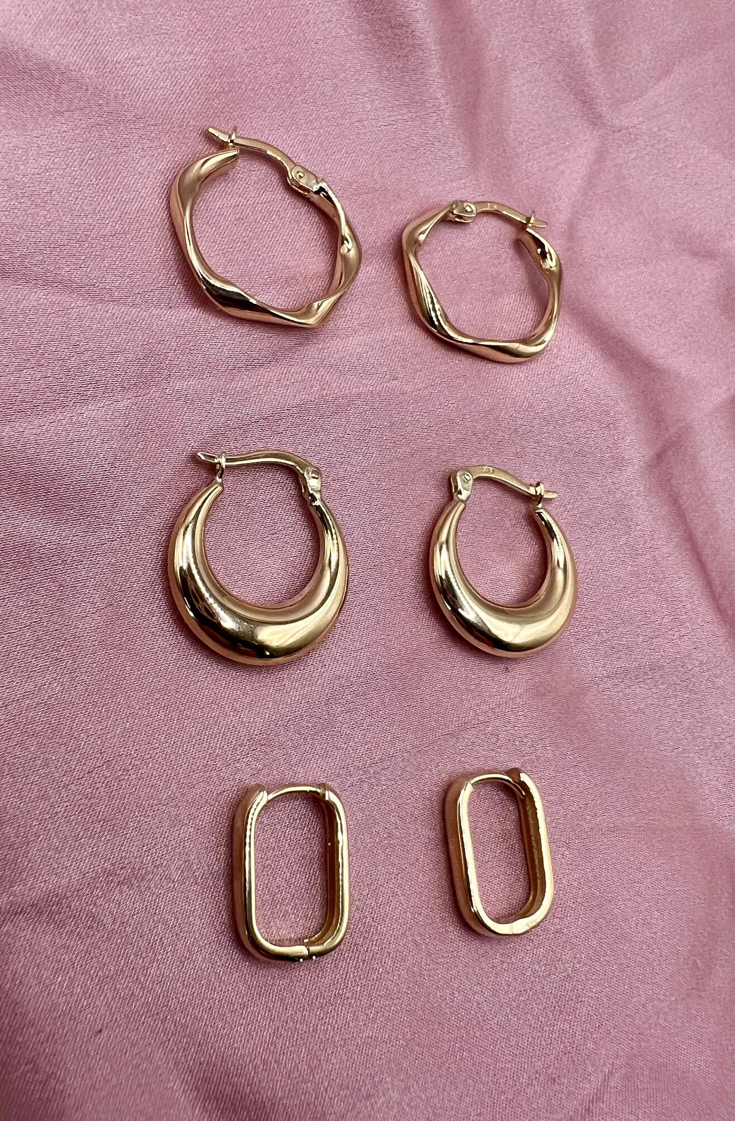 Slight Twist Solid 9ct yellow gold hoop earrings