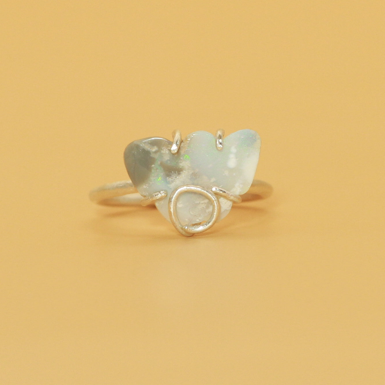 The Koala opal ring (grey)