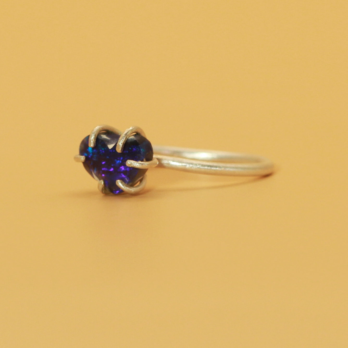 Heart of the Ocean ring in Black Opal