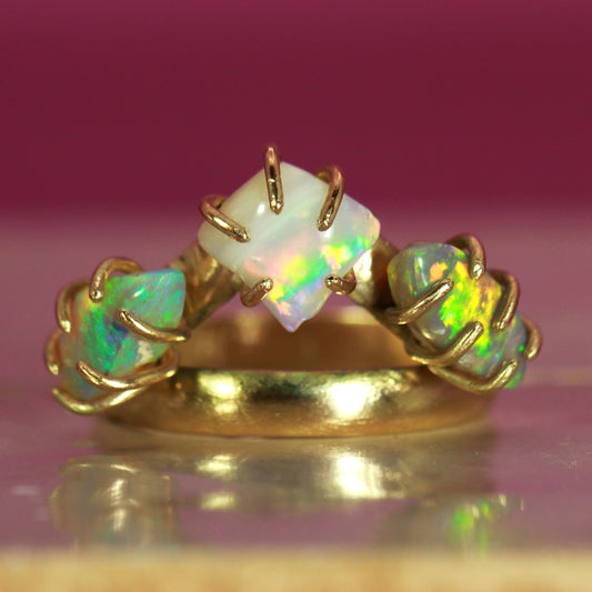 👑 the Sea Queen 👑 opal ring